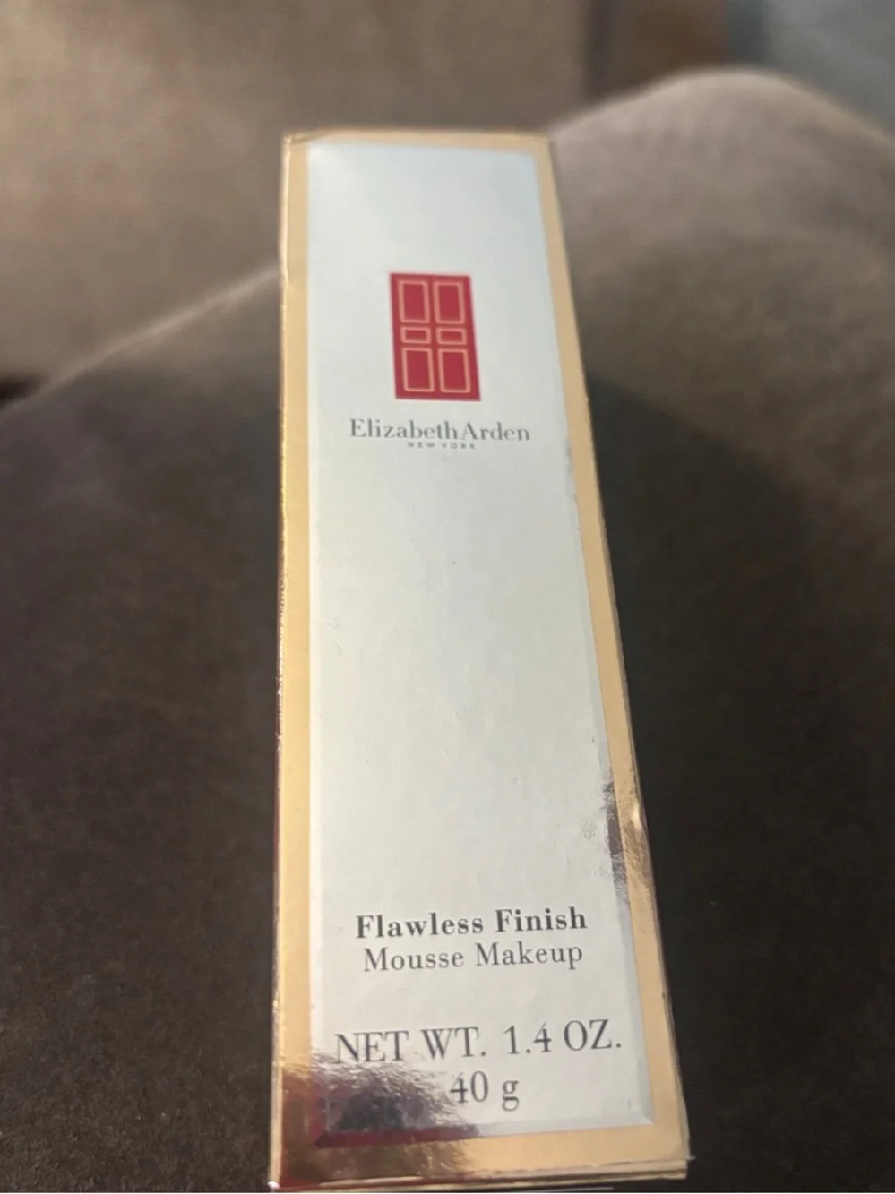 Elizabeth Arden Neutral to Warm Powder Blush Palette - Gold, Beige, Honey Tones